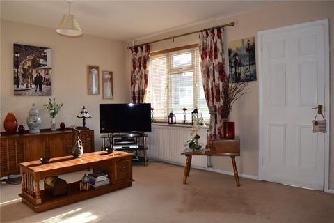 3 bedroom terraced house for sale, Hornbeam, Newport Pagnell, MK16