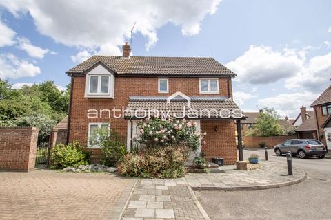 14 Peters Close, Welling, DA16 3LL