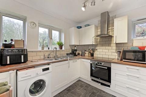 1 bedroom flat for sale, Petteridge Lane, Matfield TN12