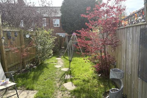 7 Pleasant View, Darlington, DL3 0HB