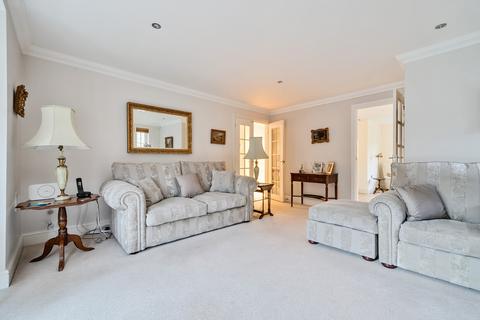 Flat 3, Bonhomie Court Broadcommon Road, Hurst, Reading, RG10 0TD