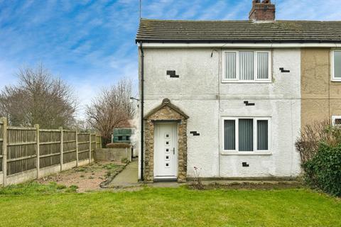 3 bedroom end of terrace house to rent, West Park Terrace, Pontefract WF8