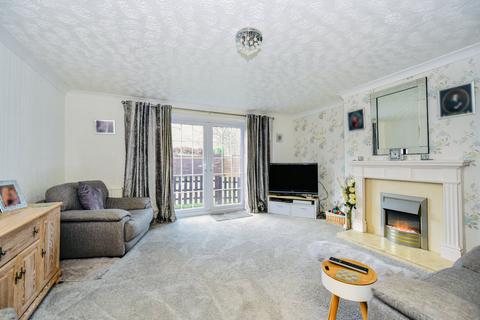 3 bedroom end of terrace house for sale, Constable Place, South Yorkshire S14