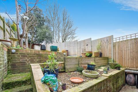 3 bedroom terraced house for sale, The Tideway, Kent ME1