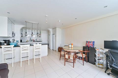 3 bedroom flat for sale, Leigham Court Road, Streatham Hill, SW16