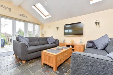 4 bedroom character property for sale, Tilgate Forest Row, Pease Pottage, Crawley, West Sussex