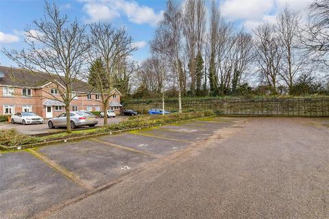 1 bedroom apartment for sale, Sandling Lane, Penenden Heath, Maidstone, Kent