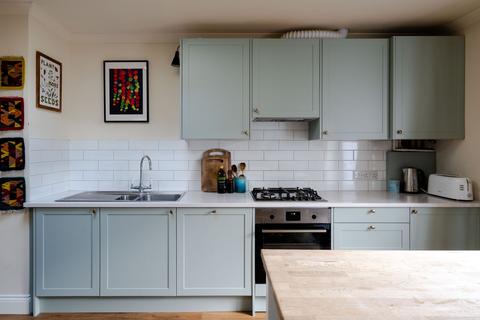 37 Stewart Road, London, E15 2BA