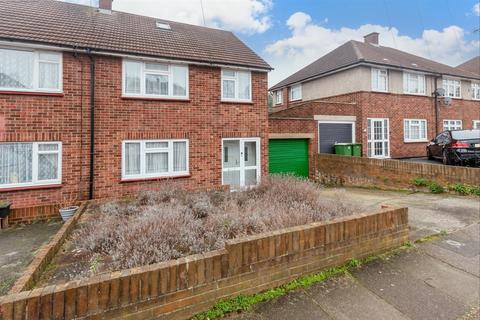 4 bedroom semi-detached house for sale, Highbanks Close, Welling, Kent