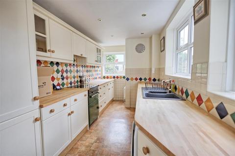 2 bedroom semi-detached house for sale, Garland Road, Ware SG12