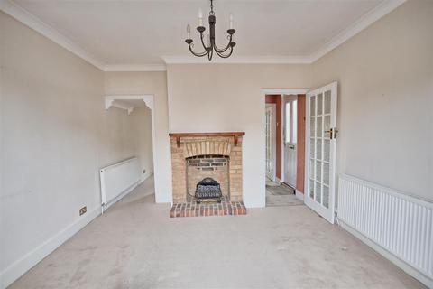 2 bedroom semi-detached house for sale, Garland Road, Ware SG12