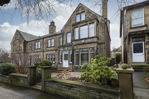 5 bedroom character property for sale, Elmfield Road, Huddersfield HD2