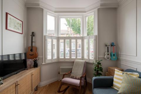 2 bedroom terraced house for sale, Farmer Road, London E10