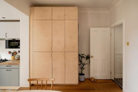 26 Farmer Road, London, E10 5DL
