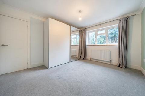6 Abbotts Place, Chesham, HP5 3HL