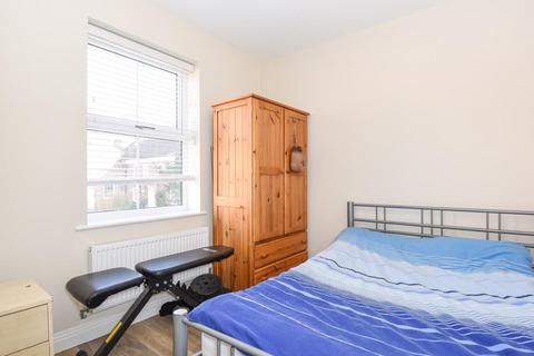 2 bedroom flat for sale, Chesham,  Buckinghamshire,  HP5