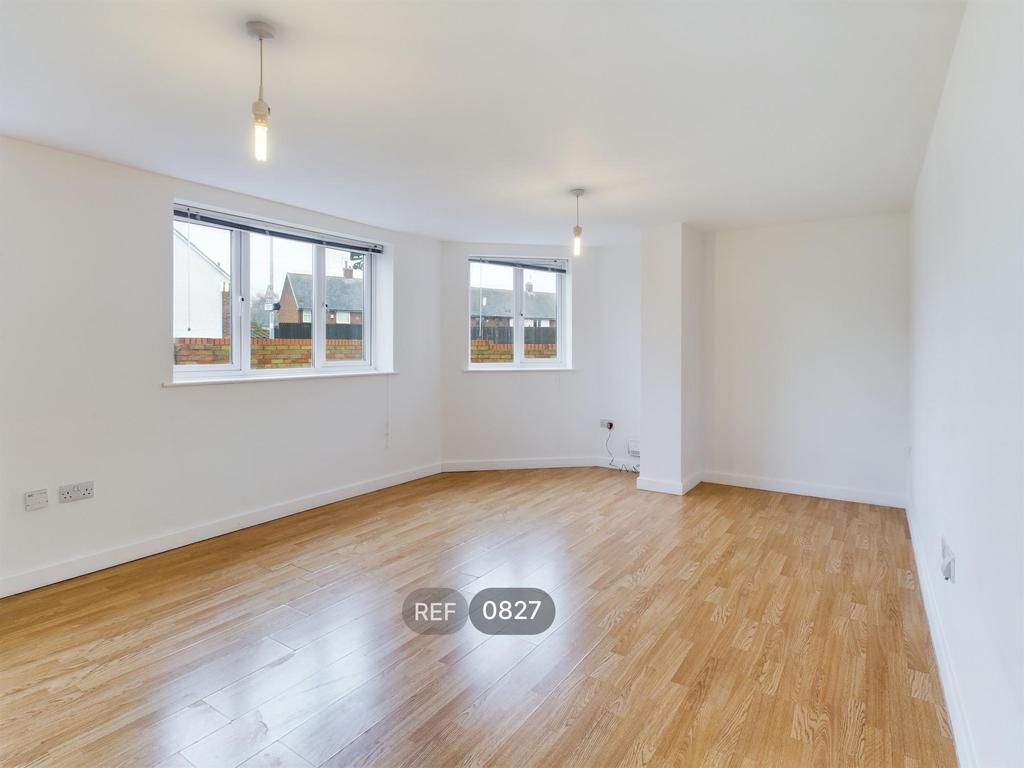 Kitchen &amp; Living area