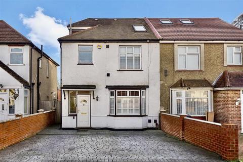 4 bedroom semi-detached house for sale, Ellington Road, Hounslow TW3