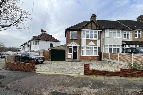 3 bedroom end of terrace house for sale, Lakeside Crescent, Hertfordshire EN4