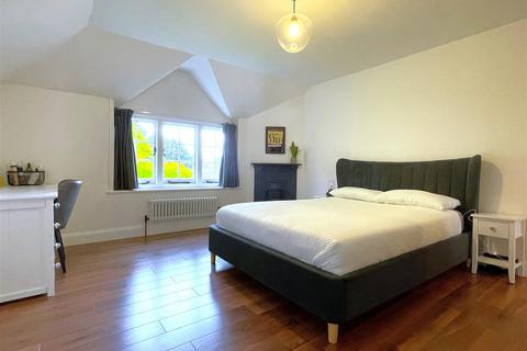 Flat 3, 25 Highland Road, Bromley, BR1 4AA
