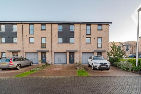 24 Walford Drive, Portobello, Edinburgh, EH15 1AB