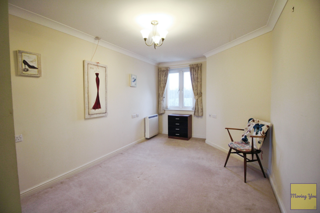 Bedroom.JPG