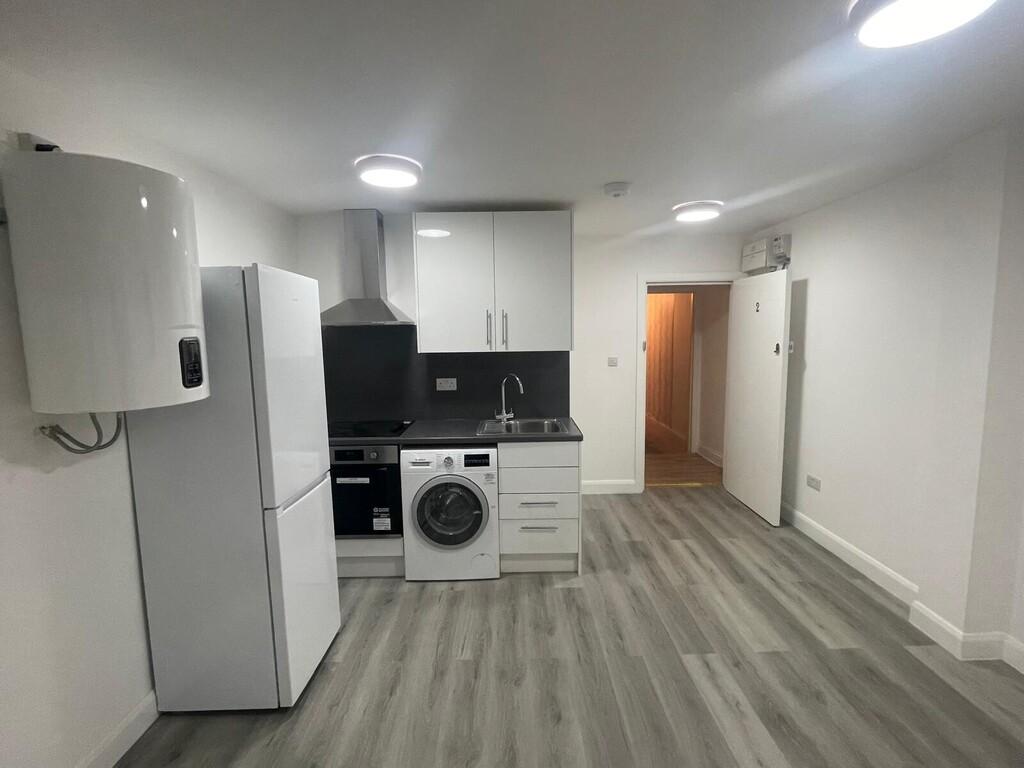 Living Room/Kitchen