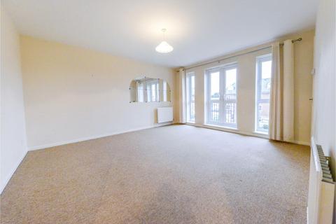 1 bedroom apartment to rent, Park View Close