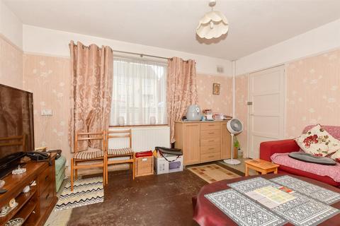 3 bedroom semi-detached house for sale, Somerset Road, Canterbury, Kent