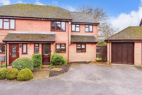 3 bedroom semi-detached house for sale, Markland Way, Uckfield, East Sussex