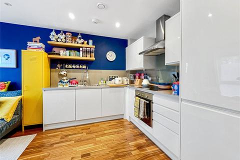 1 bedroom flat for sale, Horizon House, Azalea Drive, Kent, BR8