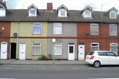 3 bedroom terraced house to rent, PRIESTSIC ROAD, SUTTON-IN-ASHFIELD