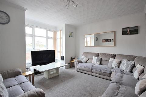 4 bedroom end of terrace house for sale, Ampthill Road, Bedford, Bedfordshire, MK42