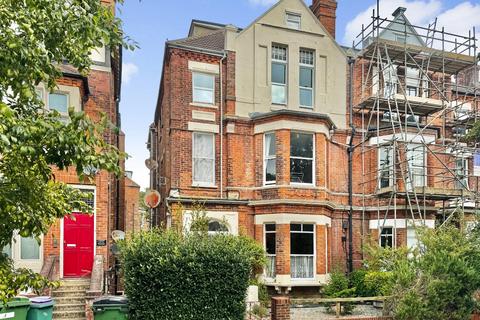 2 bedroom apartment to rent, Bouverie Road West, Kent CT20