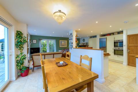 4 bedroom detached house for sale, Petvin Close, Street