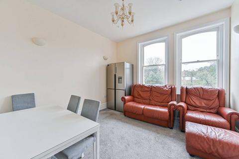 4 bedroom flat for sale, Leigham Court Road, Streatham Hill, London, SW16