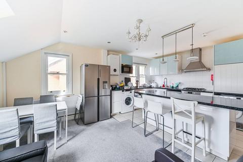 3 bedroom flat for sale, Leigham Court Road, Streatham Hill, London, SW16