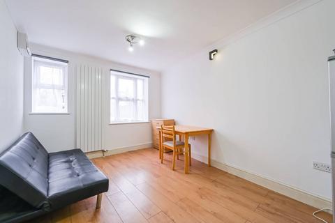 2 bedroom flat for sale, New Wanstead, Wanstead, London, E11