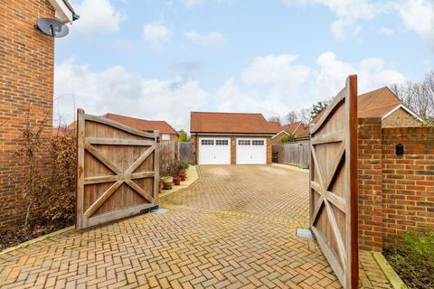 4 bedroom detached house for sale, Cranleigh GU6