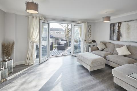 19 Aidan Gardens, Durham, DH1 2BF