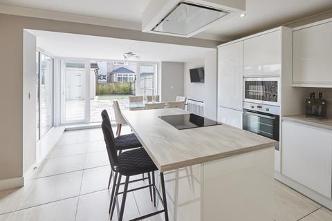 19 Aidan Gardens, Durham, DH1 2BF