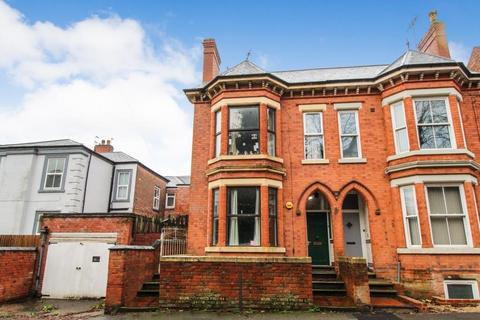 7 bedroom terraced house for sale, Portland Road, Nottingham NG7