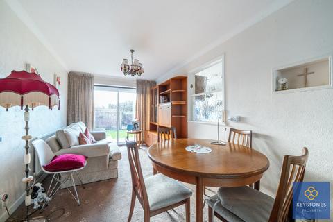 3 bedroom terraced house for sale, Collier Row Lane, Romford, RM5