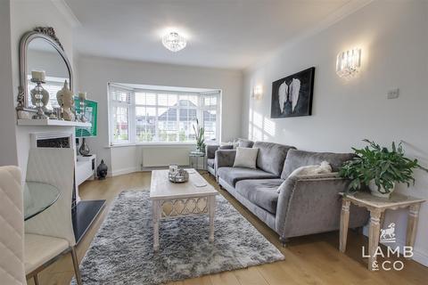 15 Abbey Crescent, Thorpe Le Soken, Clacton-on-sea, CO16 0LH