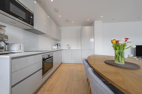 2 bedroom apartment for sale, Bardolph Road, Richmond