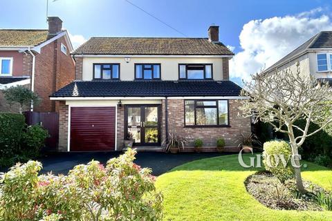 4 bedroom detached house for sale, St. Kenelms Road, Romsley, Halesowen