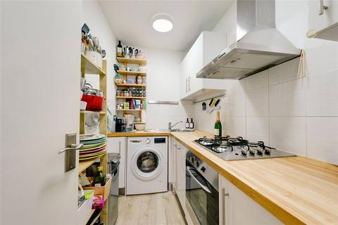 2 bedroom apartment for sale, London NW1