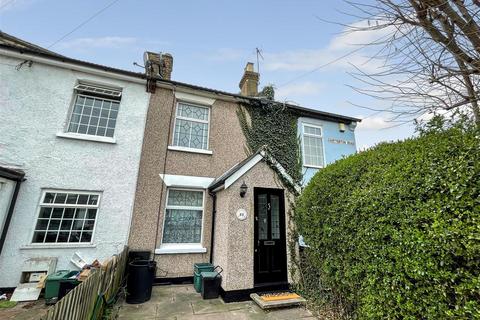 2 bedroom terraced house to rent, Chatterton Road, Bromley, BR2