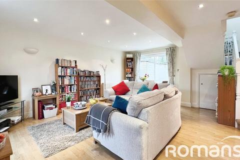 undefined, Villier Court, Villier Street, Uxbridge