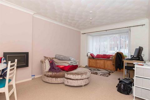 3 bedroom terraced house for sale, The Lawns, Sompting, Lancing